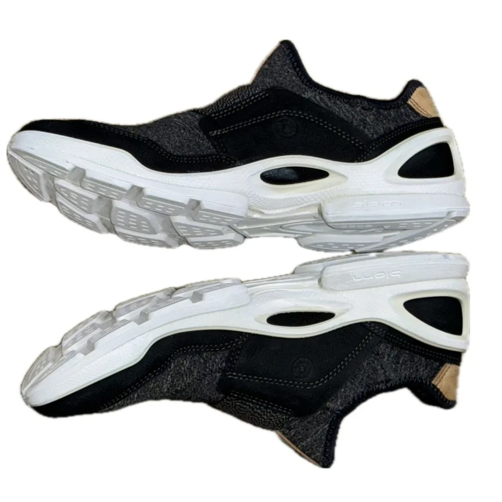 👟🧠 ECCO BIOM Slip-On Walking Sneakers Black Gray | Yak Leather | US 8.5 / EU 39